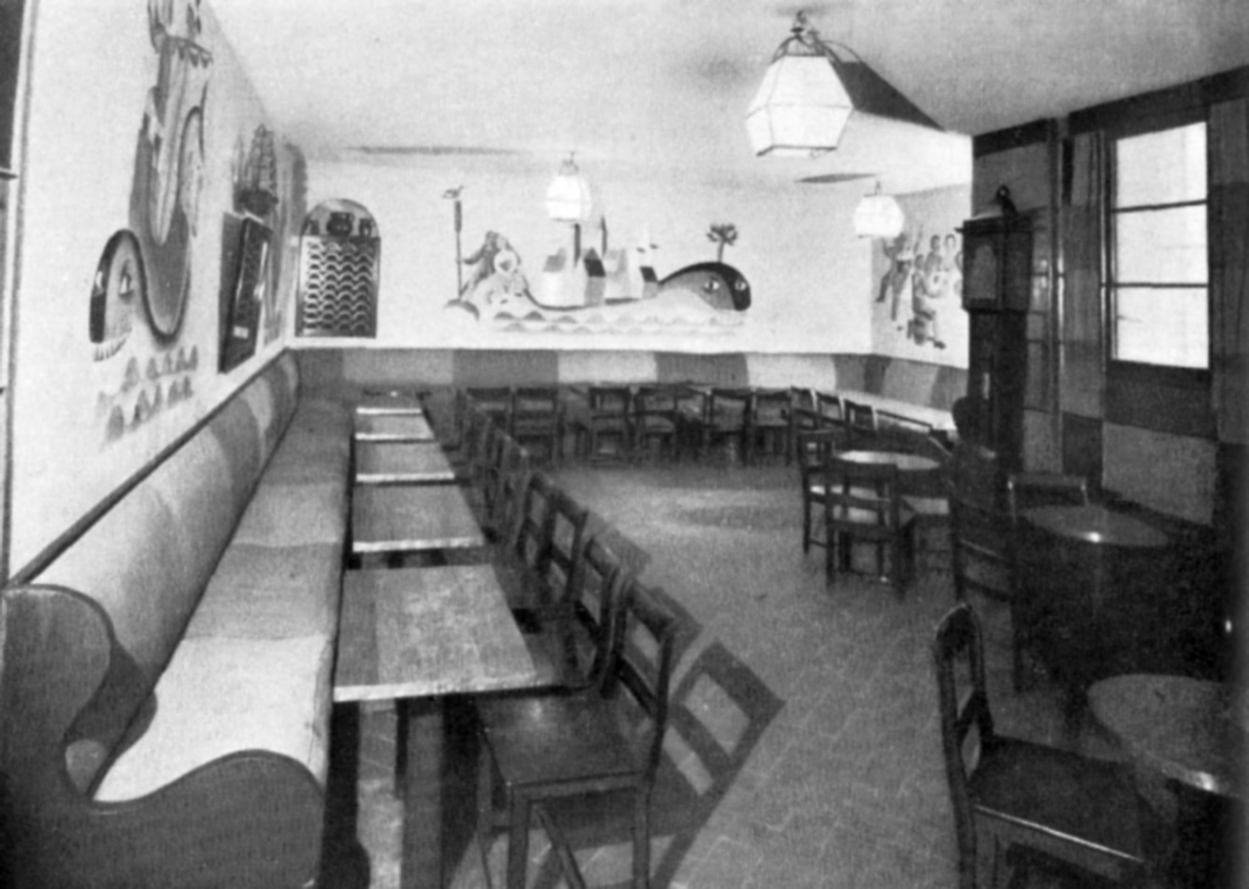 ballena alegre cafe lion madrid old
